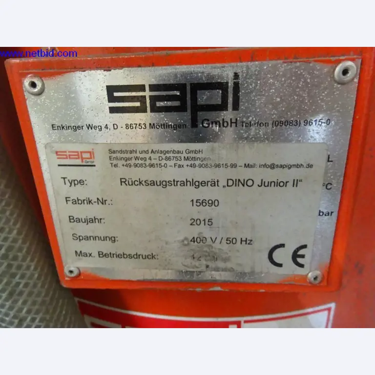 Vzdrževal stroje in tehnično opremo za obdelavo jekla in pločevine-2