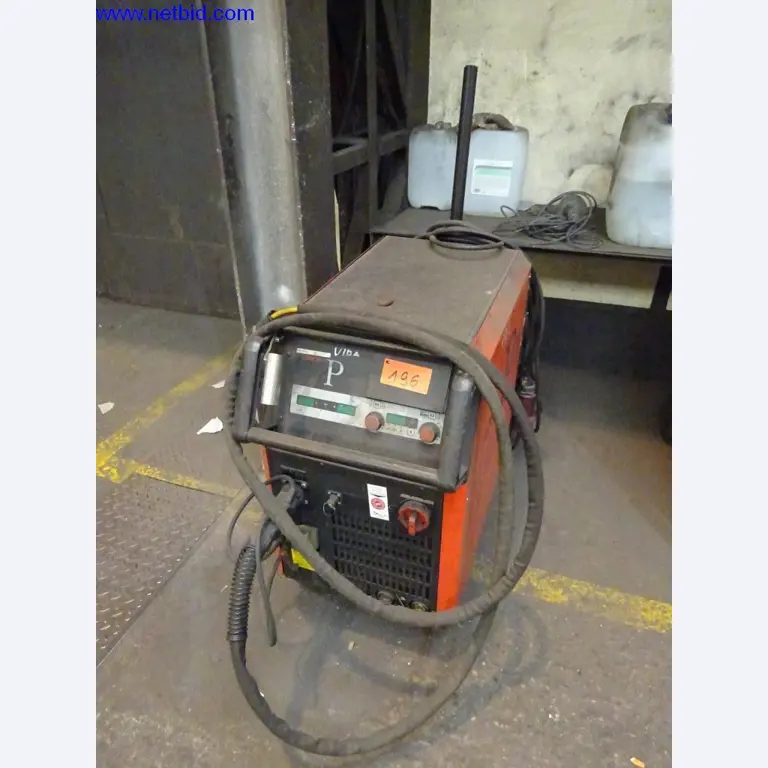 Machines et installations techniques entretenues pour le travail de l'acier et de la tôle-1