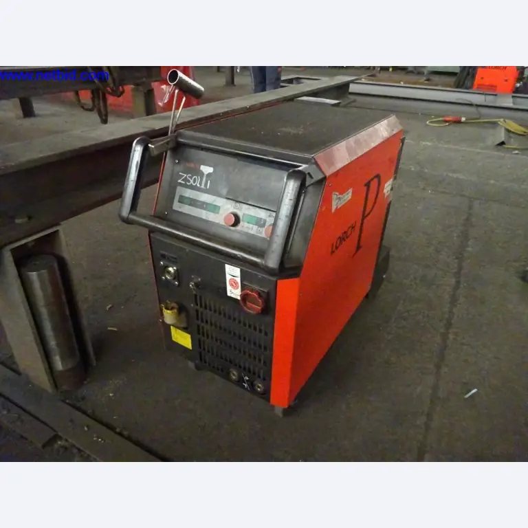 Machines et installations techniques entretenues pour le travail de l'acier et de la tôle-1