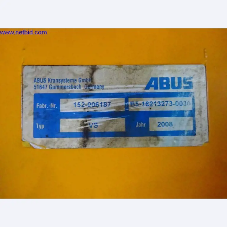 Vzdrževal stroje in tehnično opremo za obdelavo jekla in pločevine-3