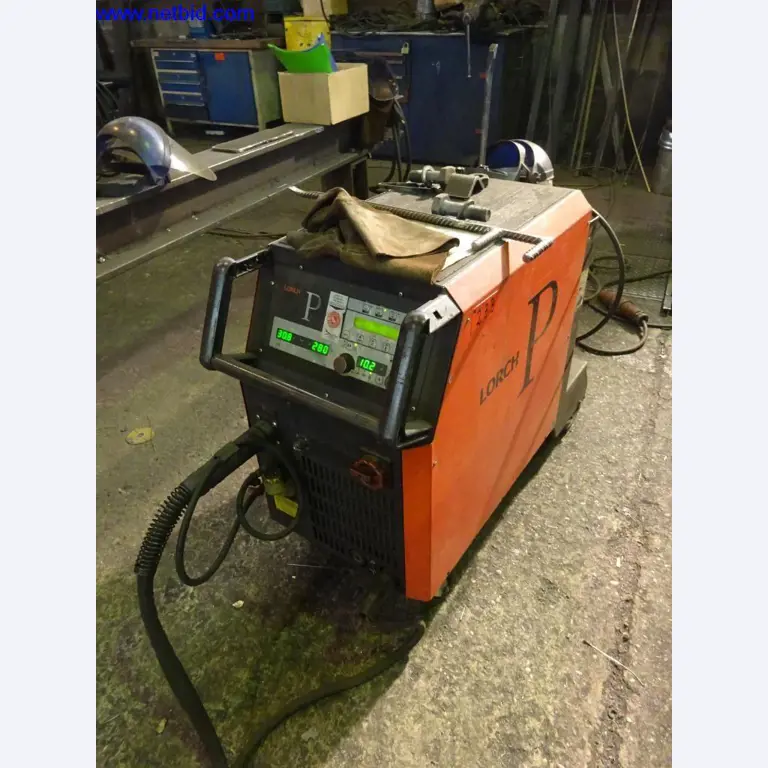 Machines et installations techniques entretenues pour le travail de l'acier et de la tôle-1