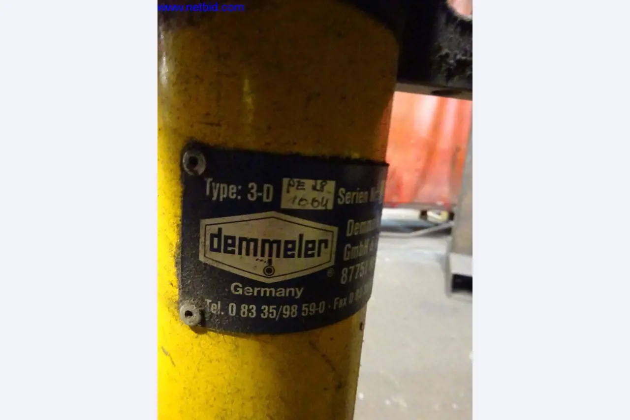 Well-maintained machines and technical systems for steel and sheet metal processing-4