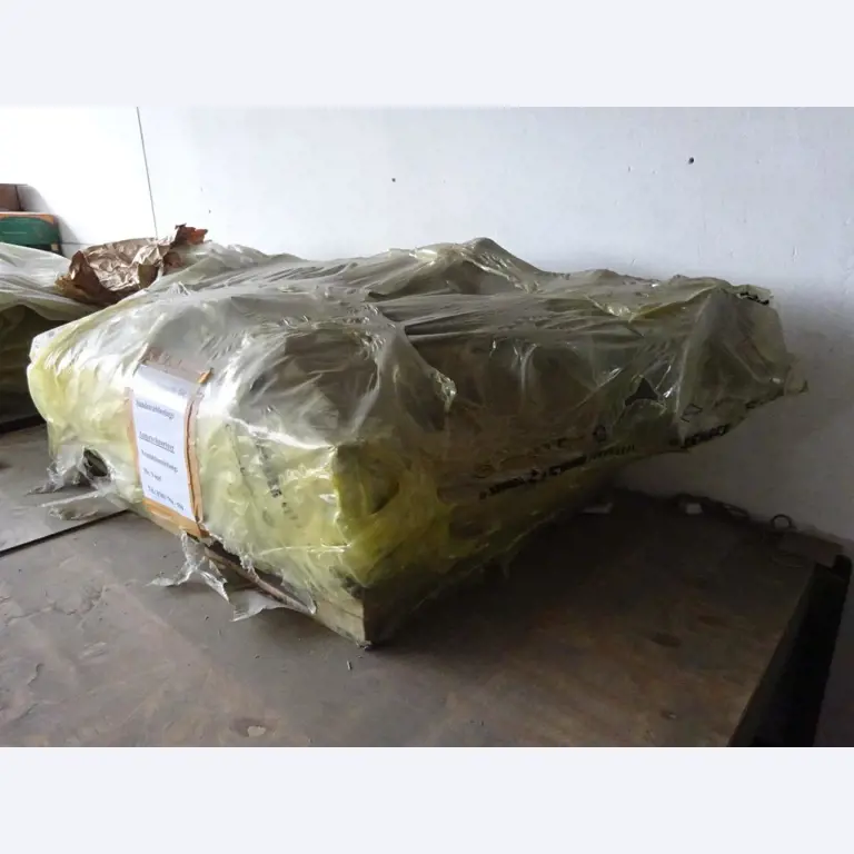 Vzdrževal stroje in tehnično opremo za obdelavo jekla in pločevine-7