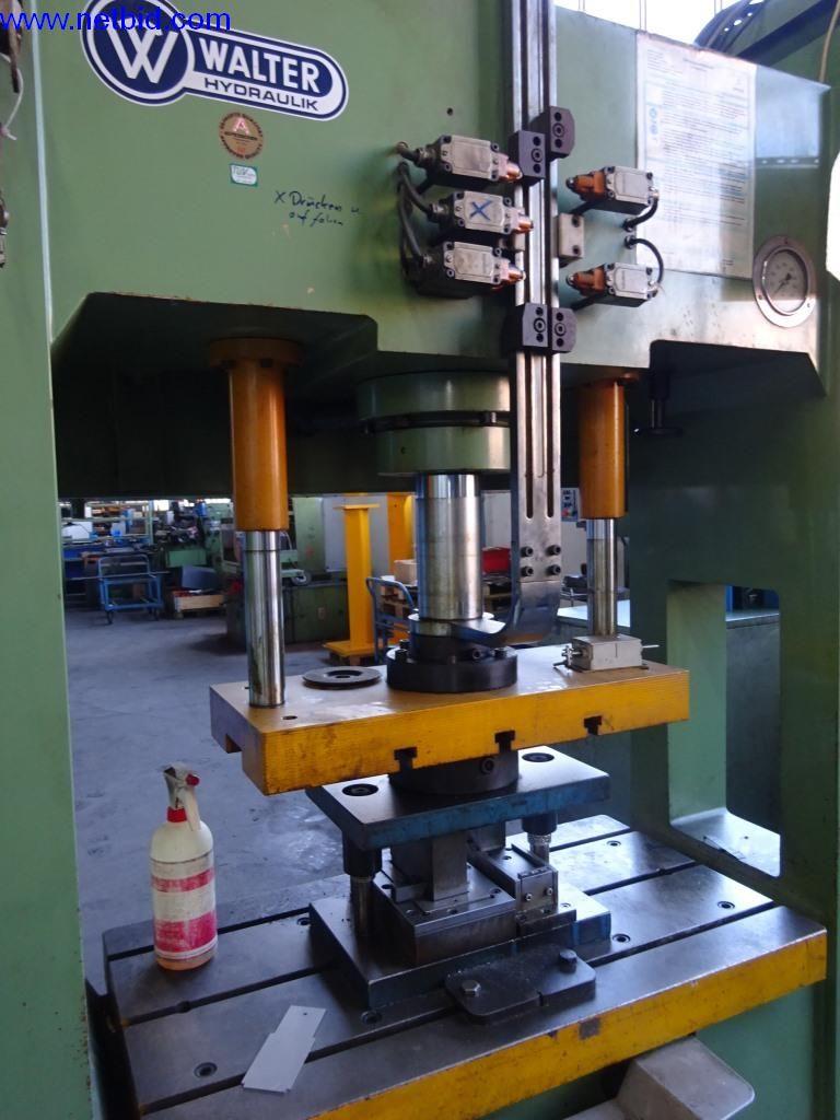 Konserwacja maszyn i urządzeń technicznych do obróbki stali i blach-3