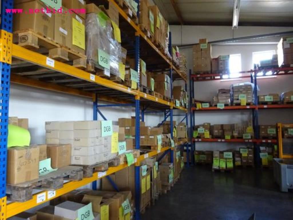 
Maschinen aus den Bereichen Digitaldruck, Druckvorstufe und Weiterverarbeitung<br>sowie die Betriebs- und Geschäftsausstattung-2