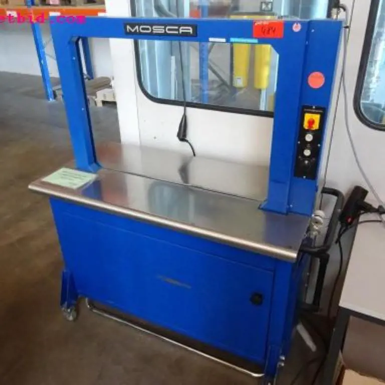 Halfautomatische plastic omsnoeringsmachine Mosca RO-M-P4