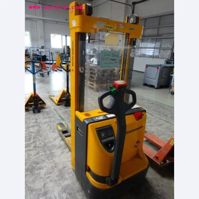 Máquinas de impressão digital, de pré-impressão e de pós-impressão<br>, bem como equipamento de escritório e comercial-1