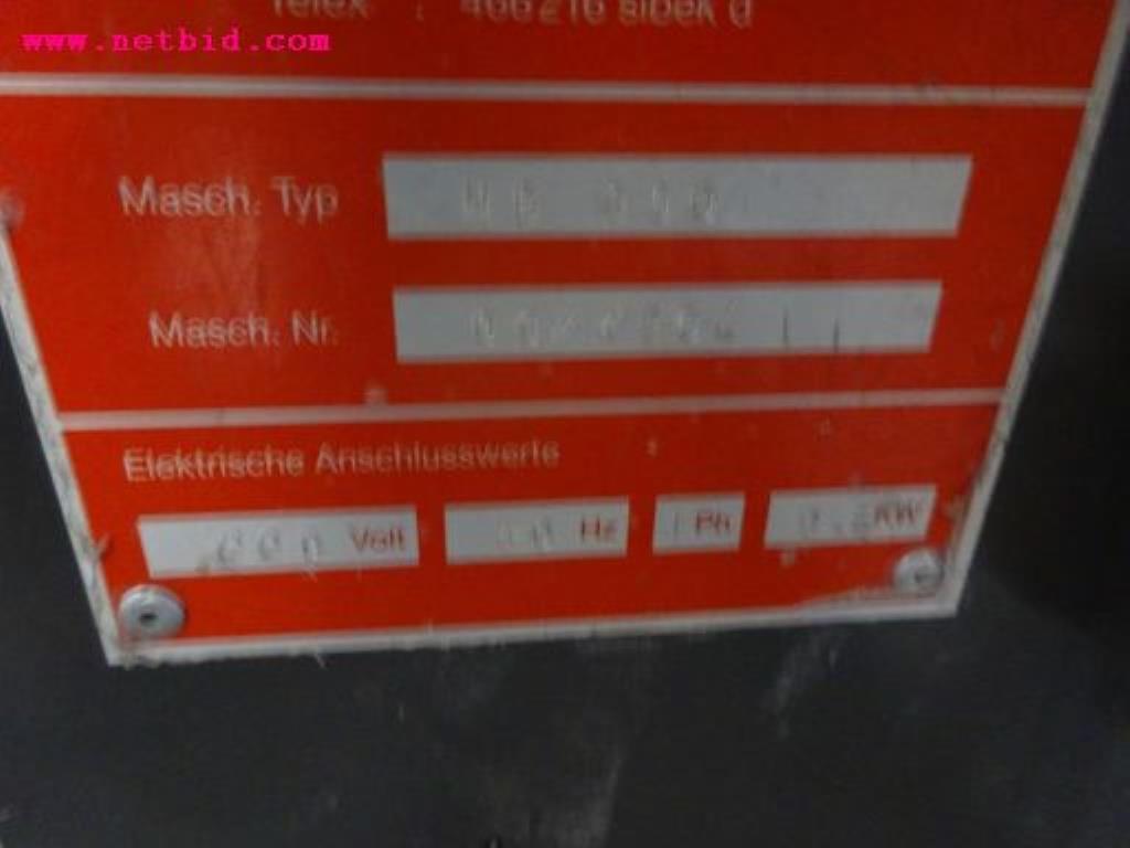 
Maschinen aus den Bereichen Digitaldruck, Druckvorstufe und Weiterverarbeitung<br>sowie die Betriebs- und Geschäftsausstattung-2