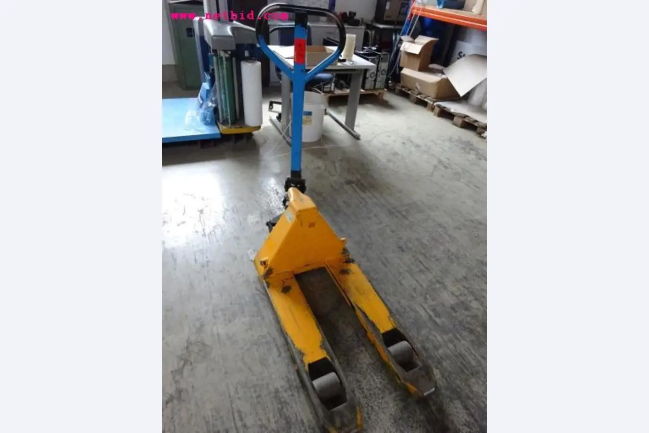 Maschinen aus den Bereichen Digitaldruck, Druckvorstufe und Weiterverarbeitung<br>sowie die Betriebs- und Geschäftsausstattung-1