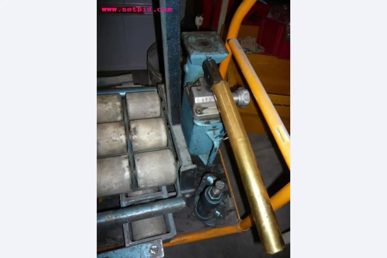 Máquinas de impressão digital, de pré-impressão e de pós-impressão<br>, bem como equipamento de escritório e comercial-3