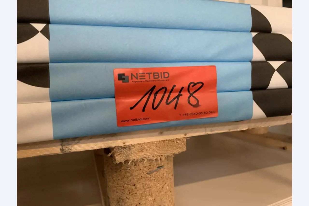 Máquinas de impressão digital, de pré-impressão e de pós-impressão<br>, bem como equipamento de escritório e comercial-2