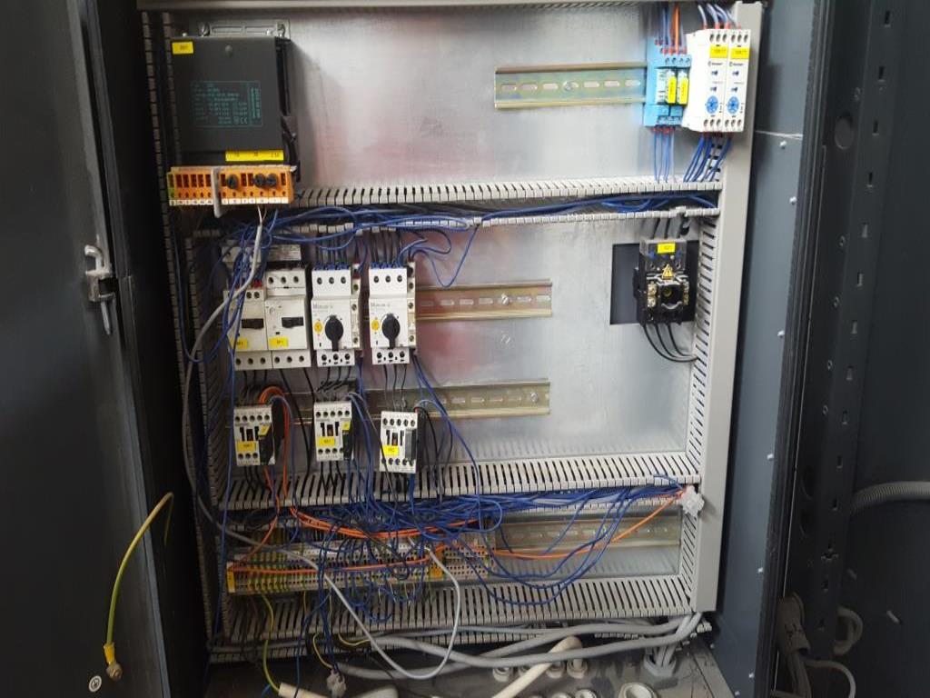 
Máquinas de impressão digital, de pré-impressão e de pós-impressão<br>, bem como equipamento de escritório e comercial-106