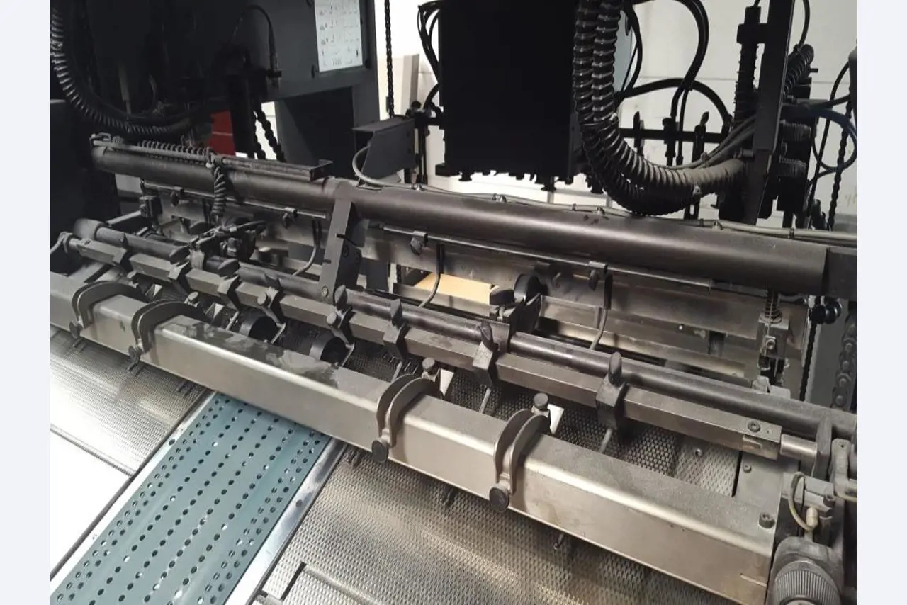 Máquinas de impressão digital, de pré-impressão e de pós-impressão<br>, bem como equipamento de escritório e comercial-110