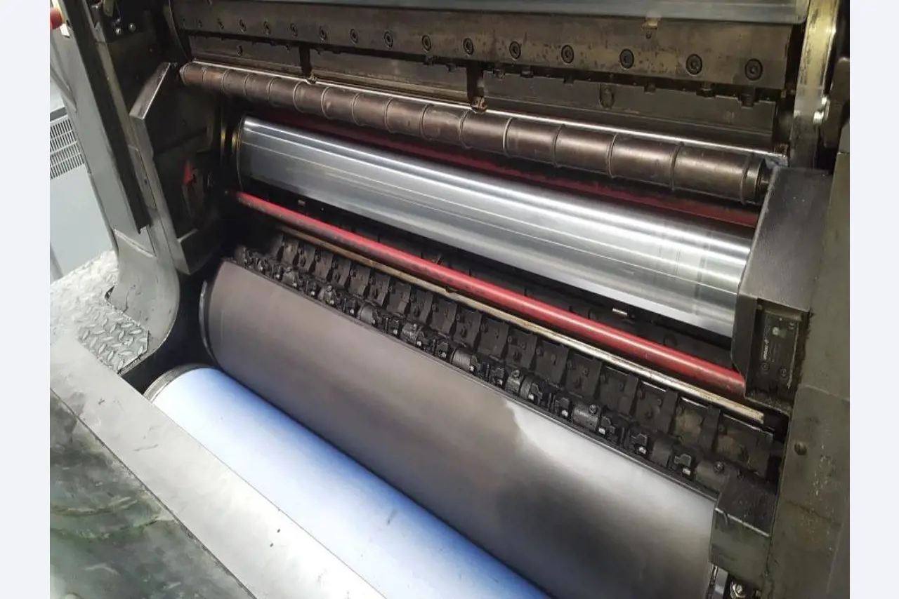 Máquinas de impressão digital, de pré-impressão e de pós-impressão<br>, bem como equipamento de escritório e comercial-65