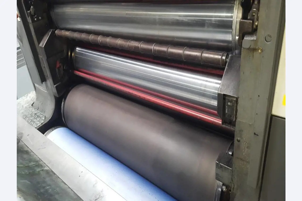 Máquinas de impressão digital, de pré-impressão e de pós-impressão<br>, bem como equipamento de escritório e comercial-70