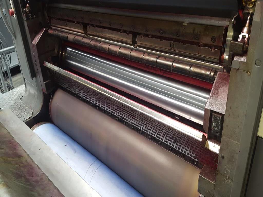 
Máquinas de impressão digital, de pré-impressão e de pós-impressão<br>, bem como equipamento de escritório e comercial-83