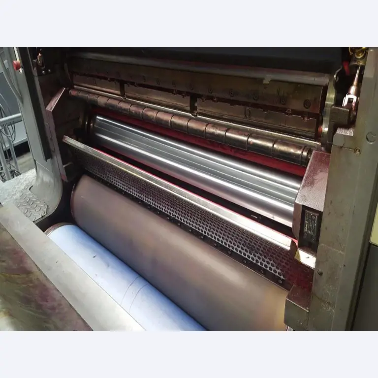 Máquinas de impressão digital, de pré-impressão e de pós-impressão<br>, bem como equipamento de escritório e comercial-83