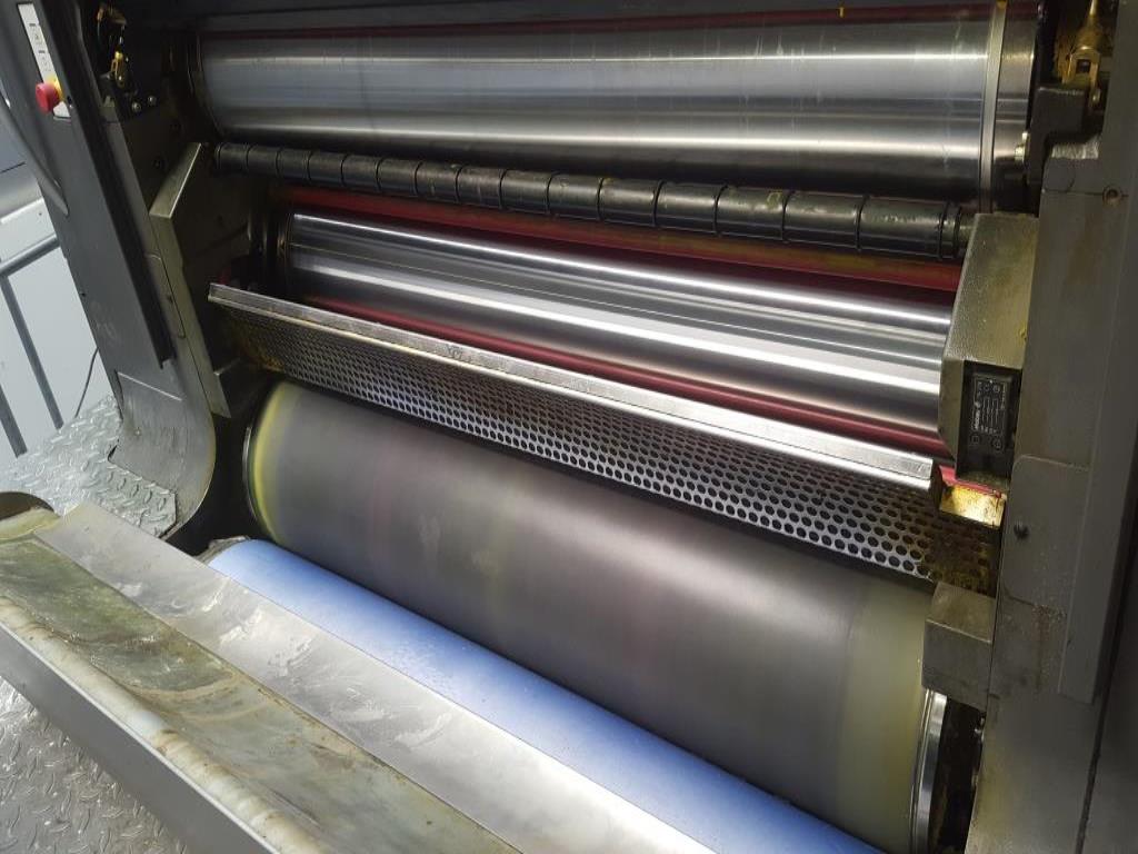 
Máquinas de impressão digital, de pré-impressão e de pós-impressão<br>, bem como equipamento de escritório e comercial-94