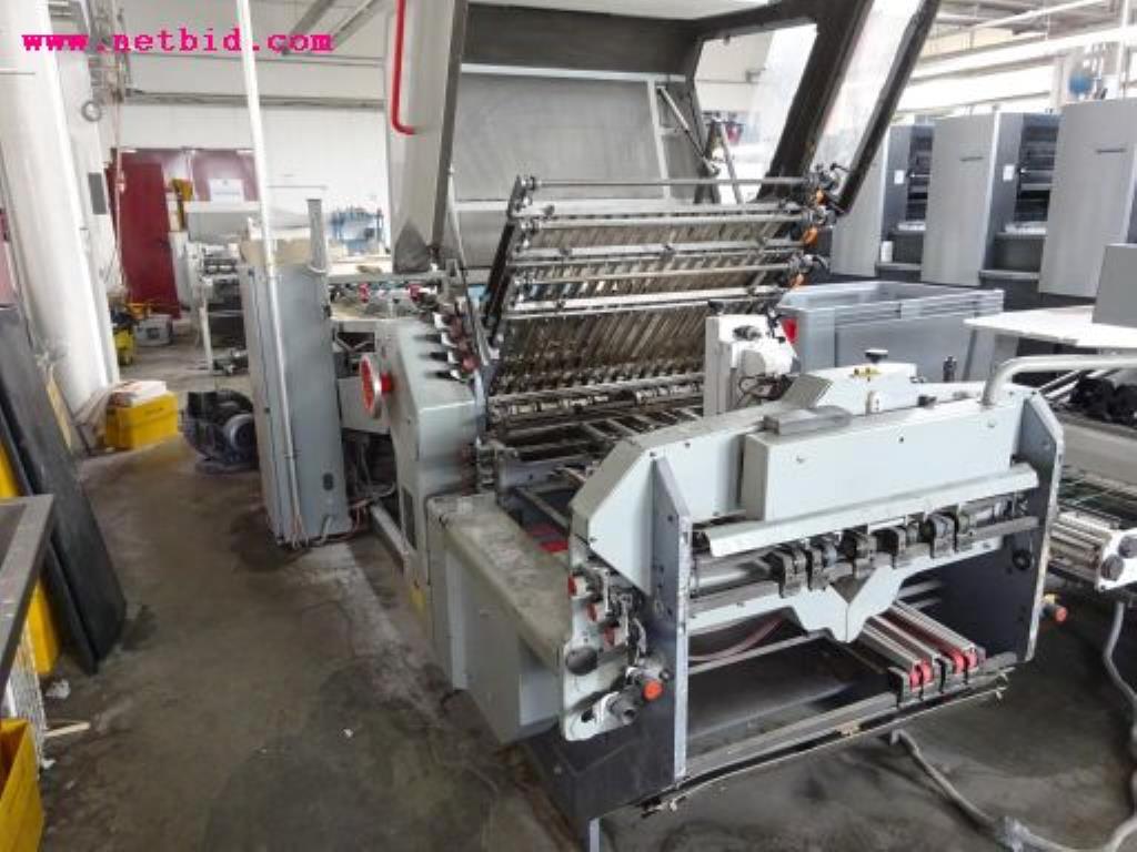 
Maschinen aus den Bereichen Digitaldruck, Druckvorstufe und Weiterverarbeitung<br>sowie die Betriebs- und Geschäftsausstattung-3