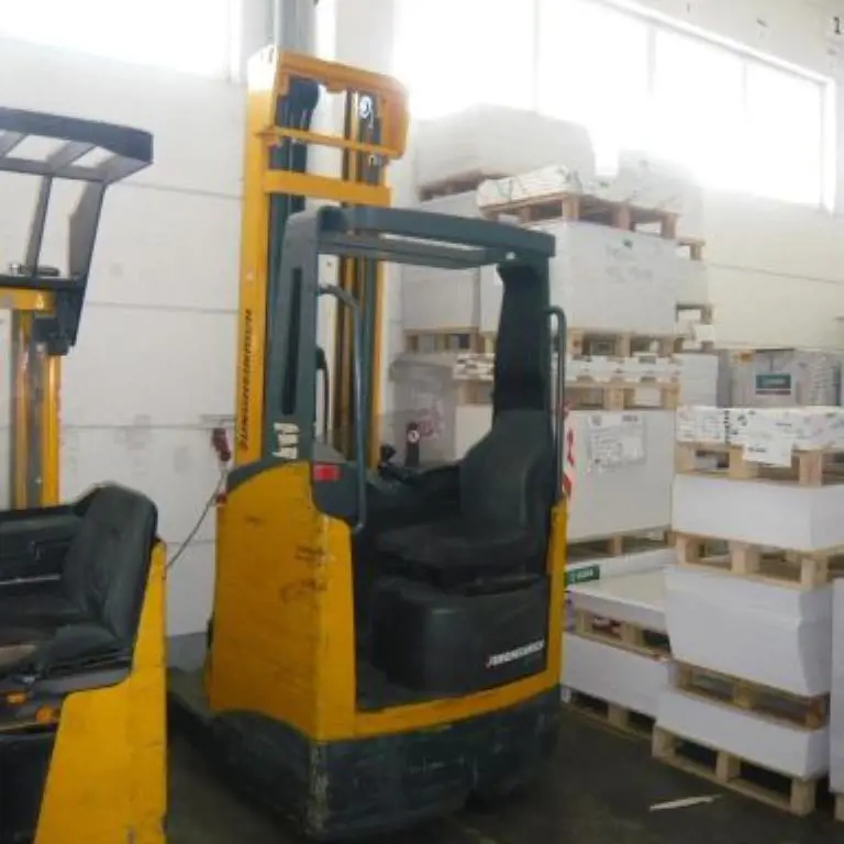 reach truck Jungheinrich ETV110