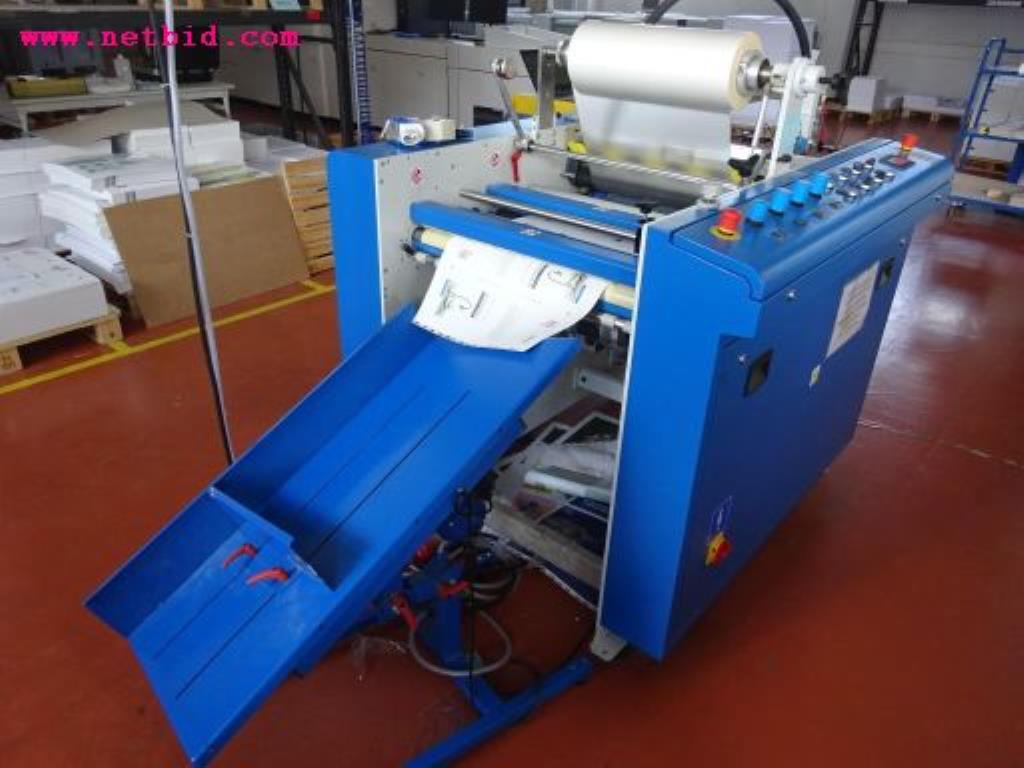 
Maschinen aus den Bereichen Digitaldruck, Druckvorstufe und Weiterverarbeitung<br>sowie die Betriebs- und Geschäftsausstattung-3