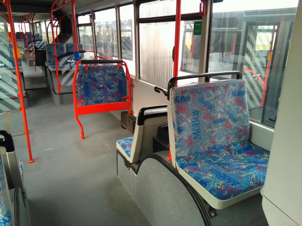 articulated busses and ground power unit-6