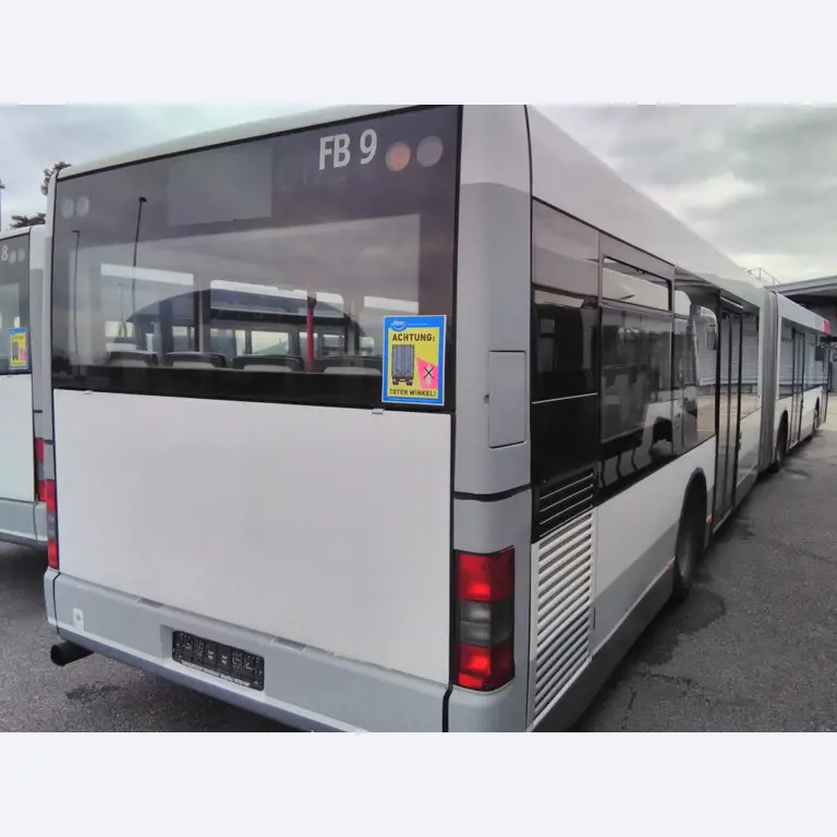 Gelenkbusse und Ground Power Unit-2