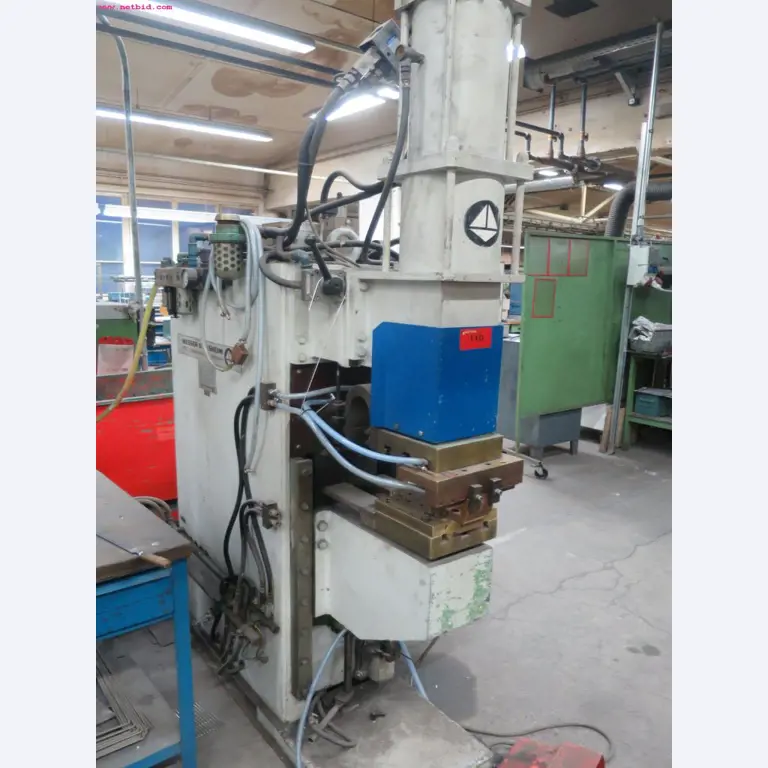 máquinas metalúrgicas bem conservadas para o processamento de fios-1