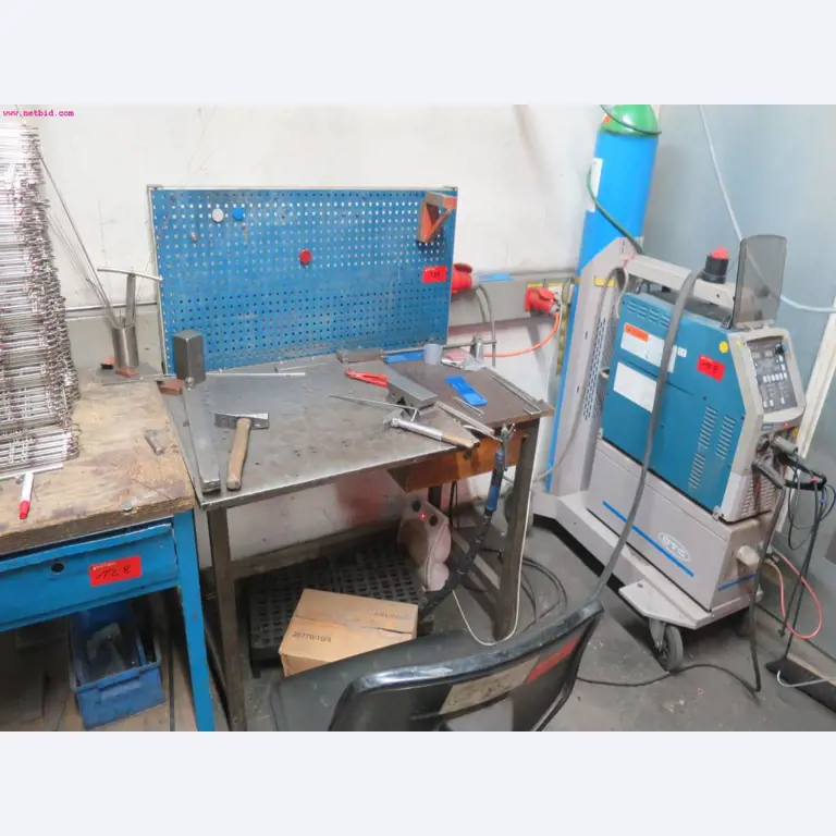 well-maintained metalworking machinery for wire processing-1