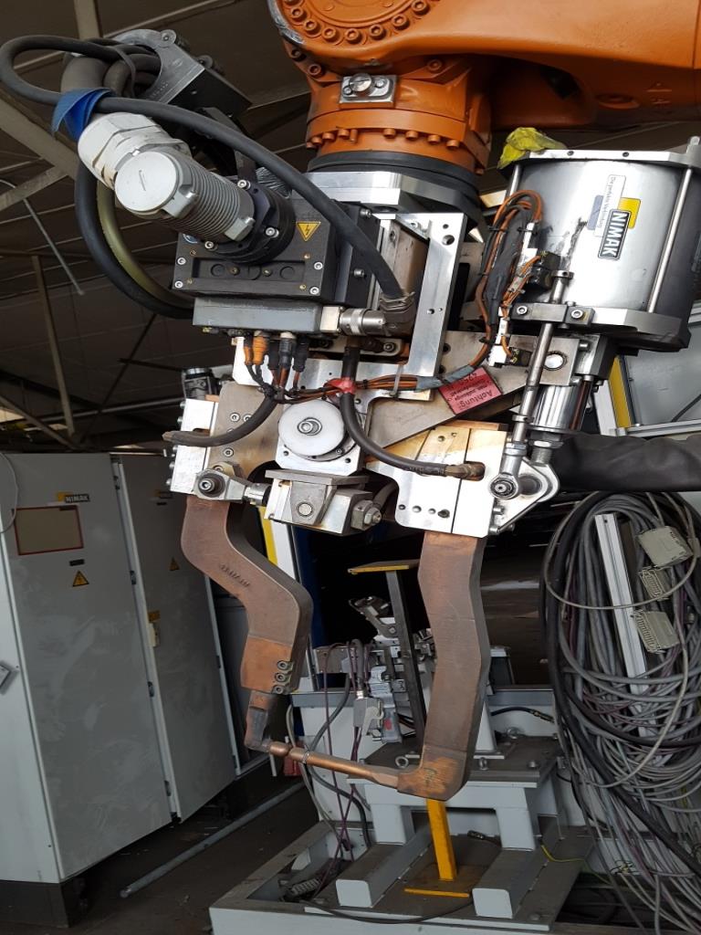 well-maintained metalworking machinery for wire processing-12