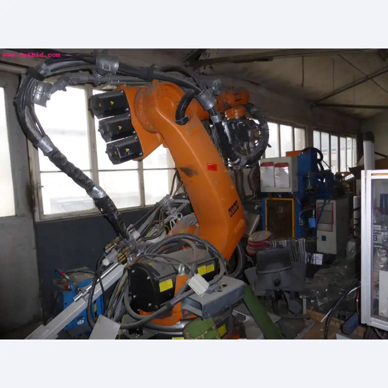 well-maintained metalworking machinery for wire processing-1