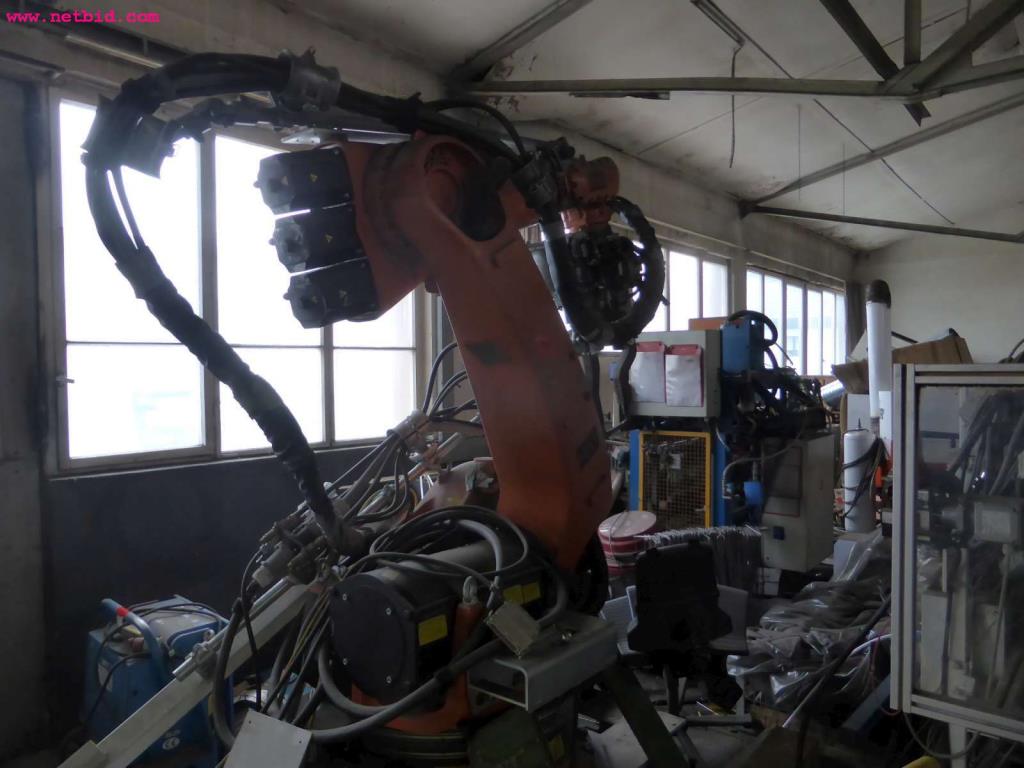 well-maintained metalworking machinery for wire processing-3