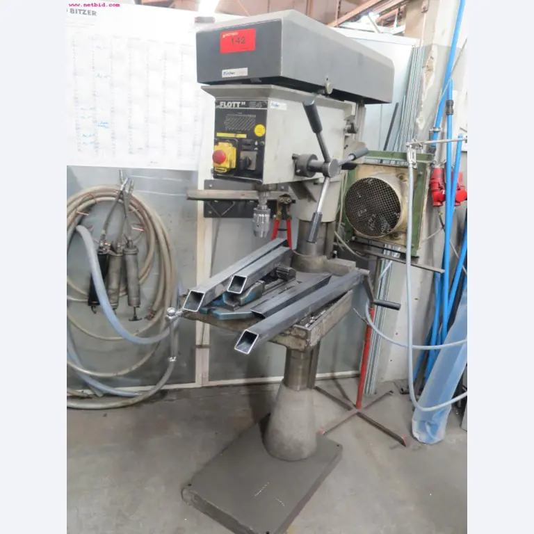 máquinas metalúrgicas bem conservadas para o processamento de fios-1