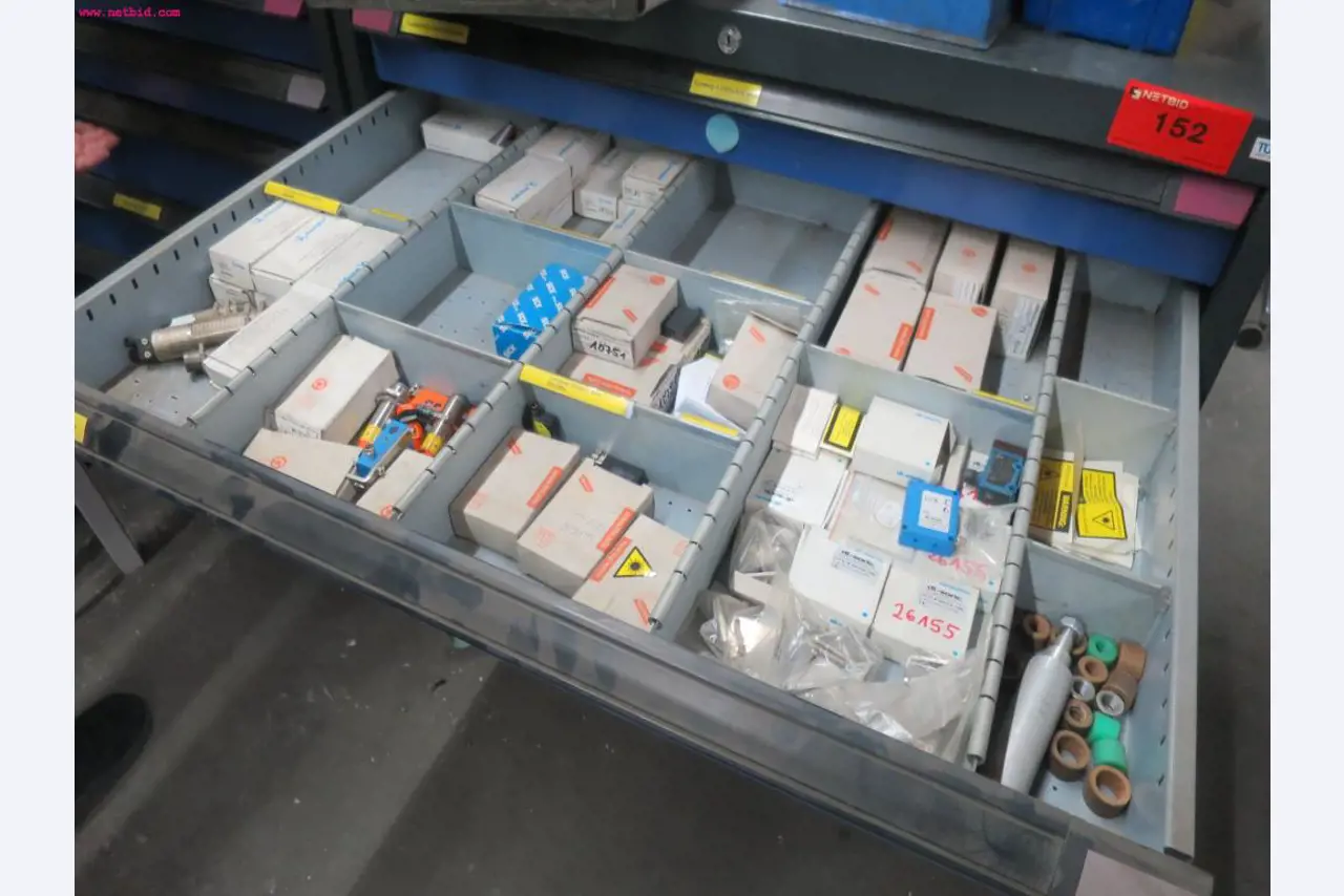well-maintained metalworking machinery for wire processing-2