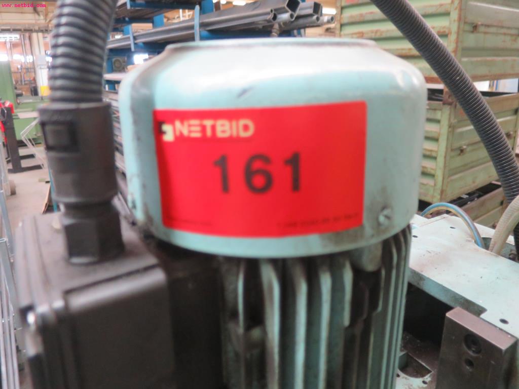 machines à métaux entretenues pour le travail du fil-2