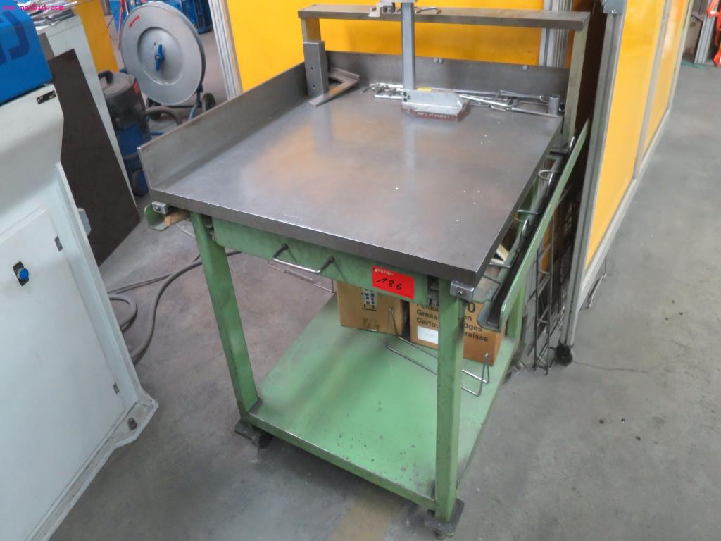 gepflegte Metallbearbeitungsmaschinen für Drahtverarbeitung-1