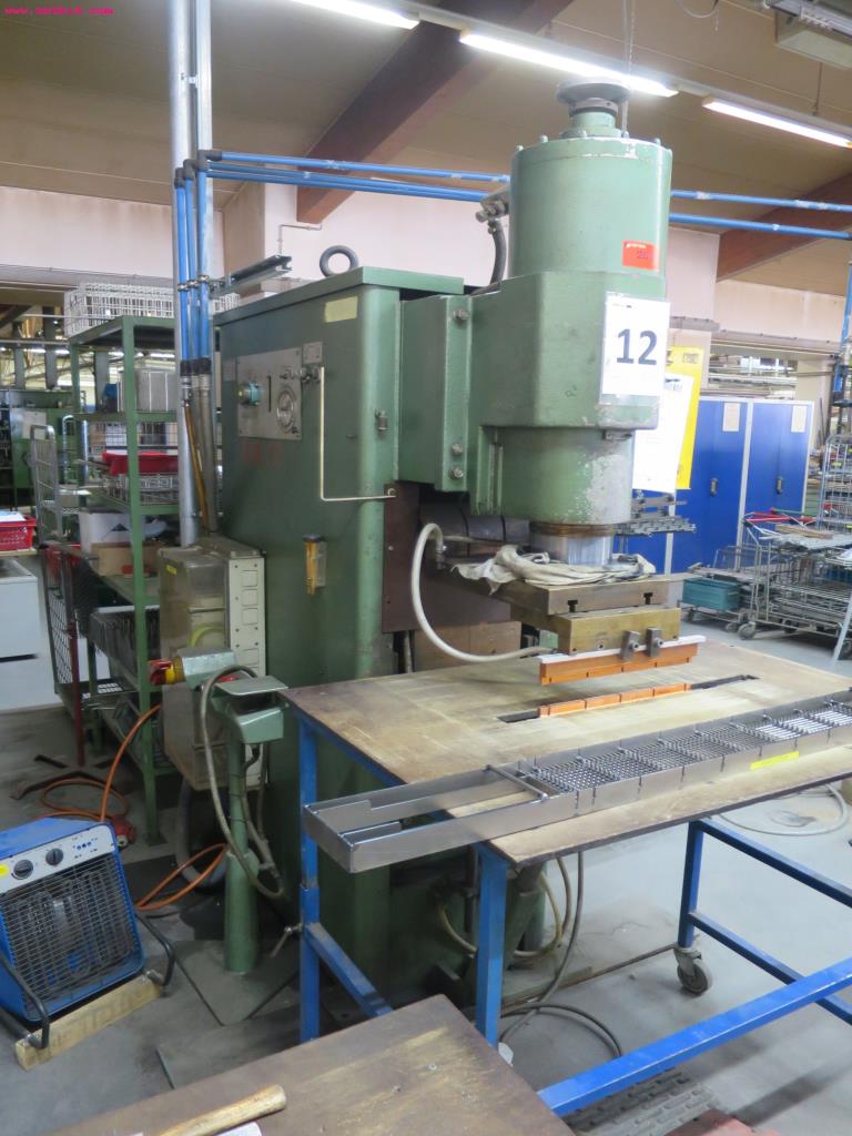 gepflegte Metallbearbeitungsmaschinen für Drahtverarbeitung-1