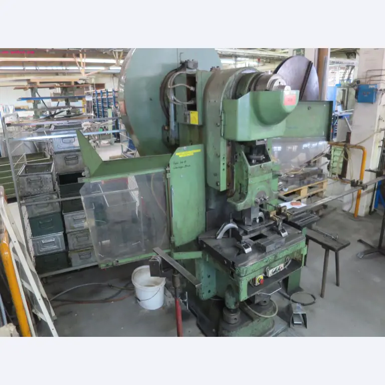 well-maintained metalworking machinery for wire processing-2