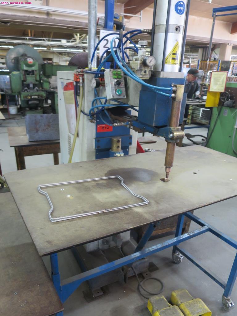 gepflegte Metallbearbeitungsmaschinen für Drahtverarbeitung-1