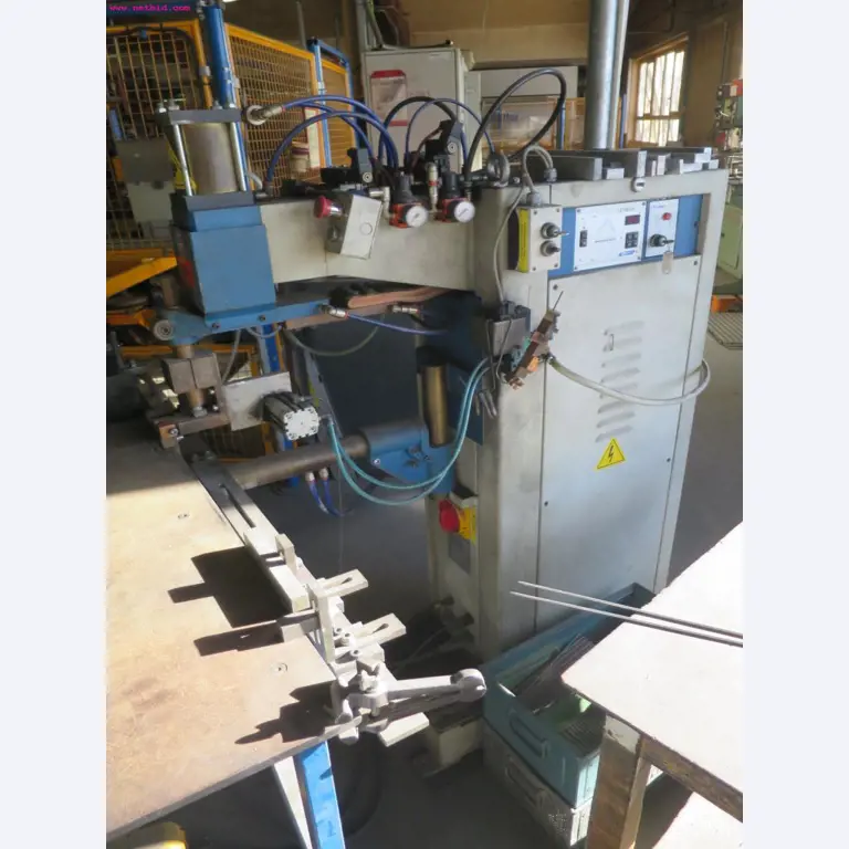 well-maintained metalworking machinery for wire processing-3
