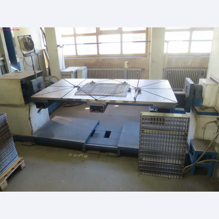 well-maintained metalworking machinery for wire processing-1