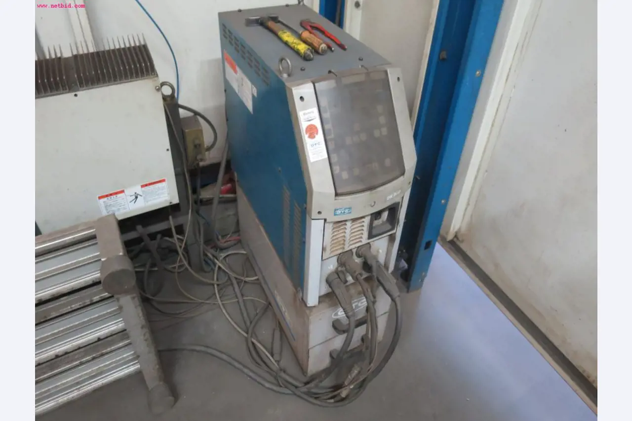 máquinas metalúrgicas bem conservadas para o processamento de fios-5