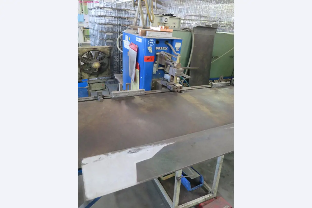 well-maintained metalworking machinery for wire processing-1