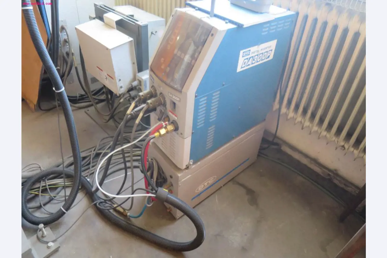 well-maintained metalworking machinery for wire processing-4