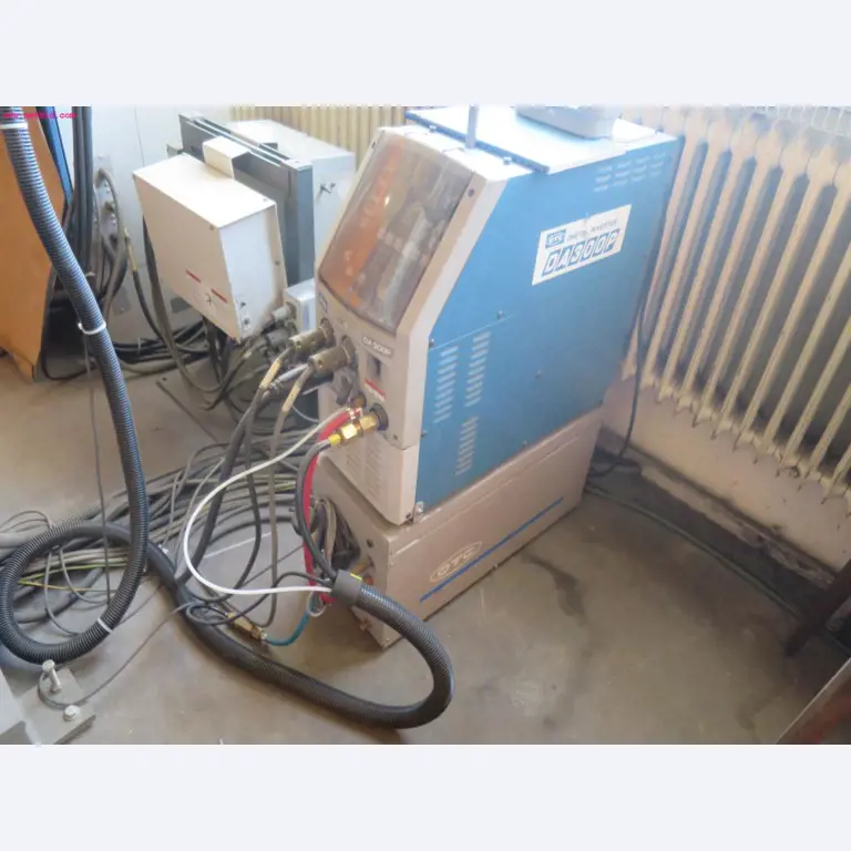 well-maintained metalworking machinery for wire processing-4