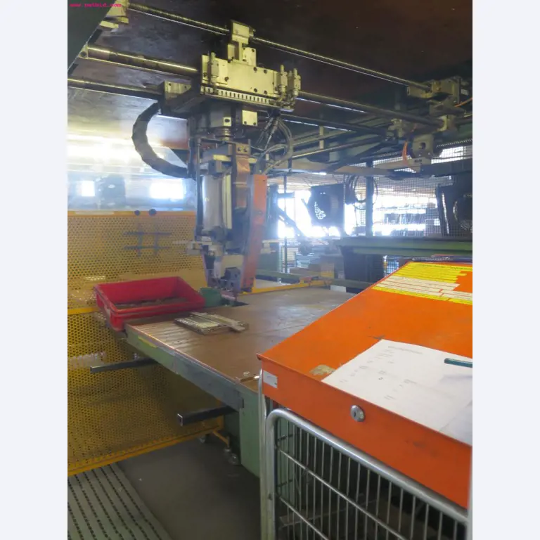 well-maintained metalworking machinery for wire processing-4