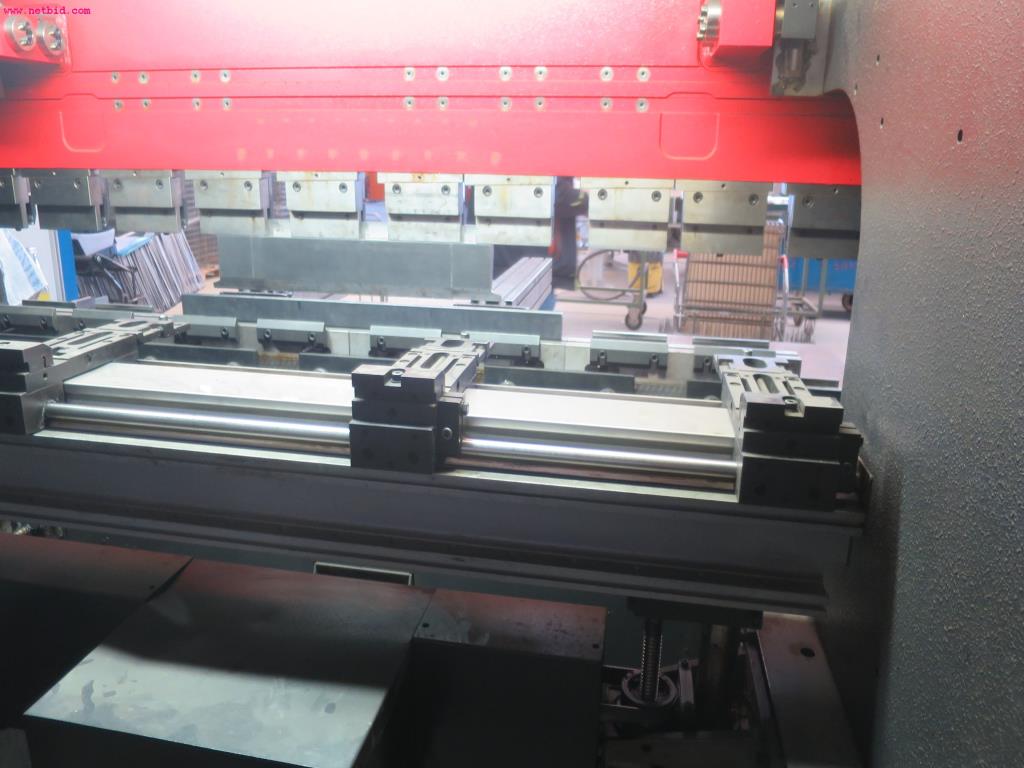 gepflegte Metallbearbeitungsmaschinen für Drahtverarbeitung-5