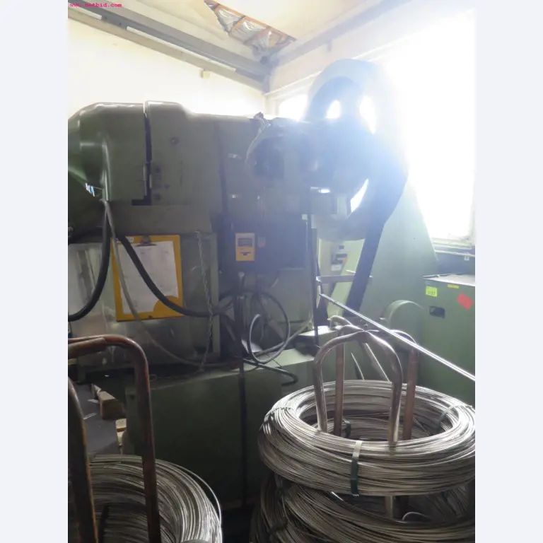 well-maintained metalworking machinery for wire processing-3