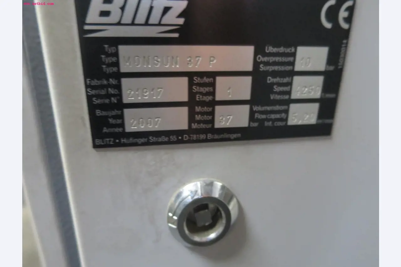 máquinas metalúrgicas bem conservadas para o processamento de fios-6