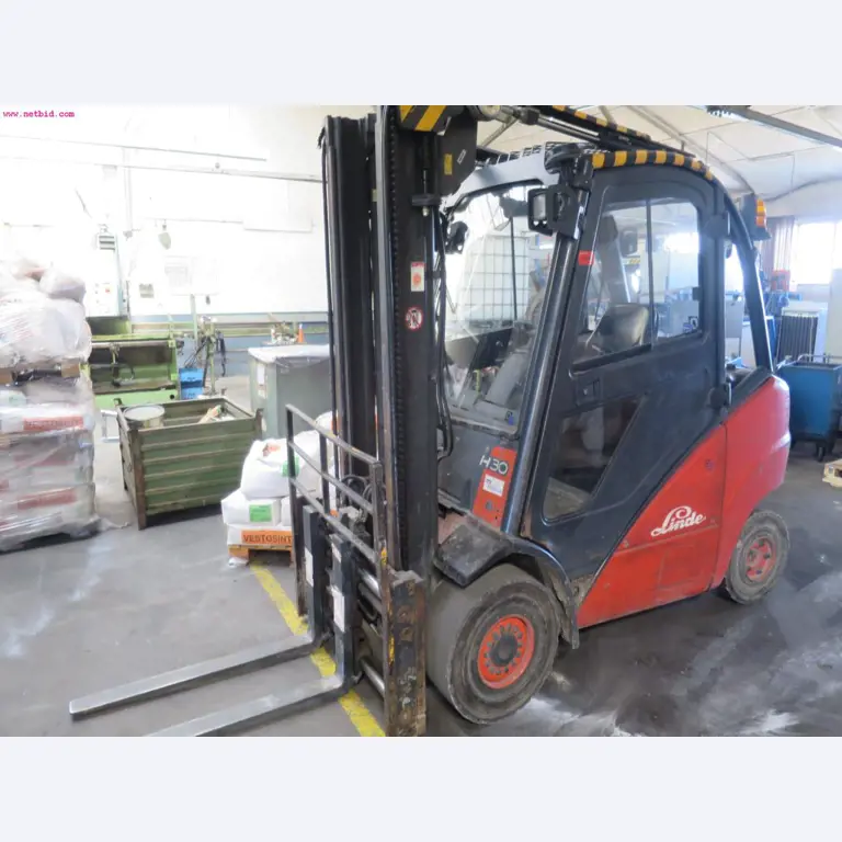 well-maintained metalworking machinery for wire processing-1